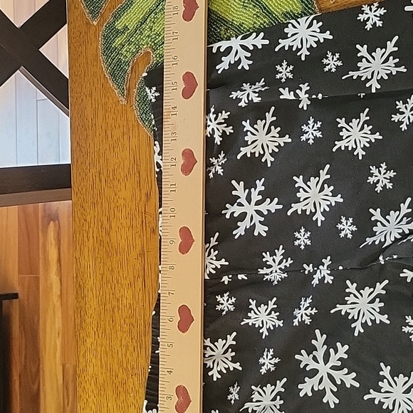 3/$12 Set of No Boundries leggings - Picture 10 of 11